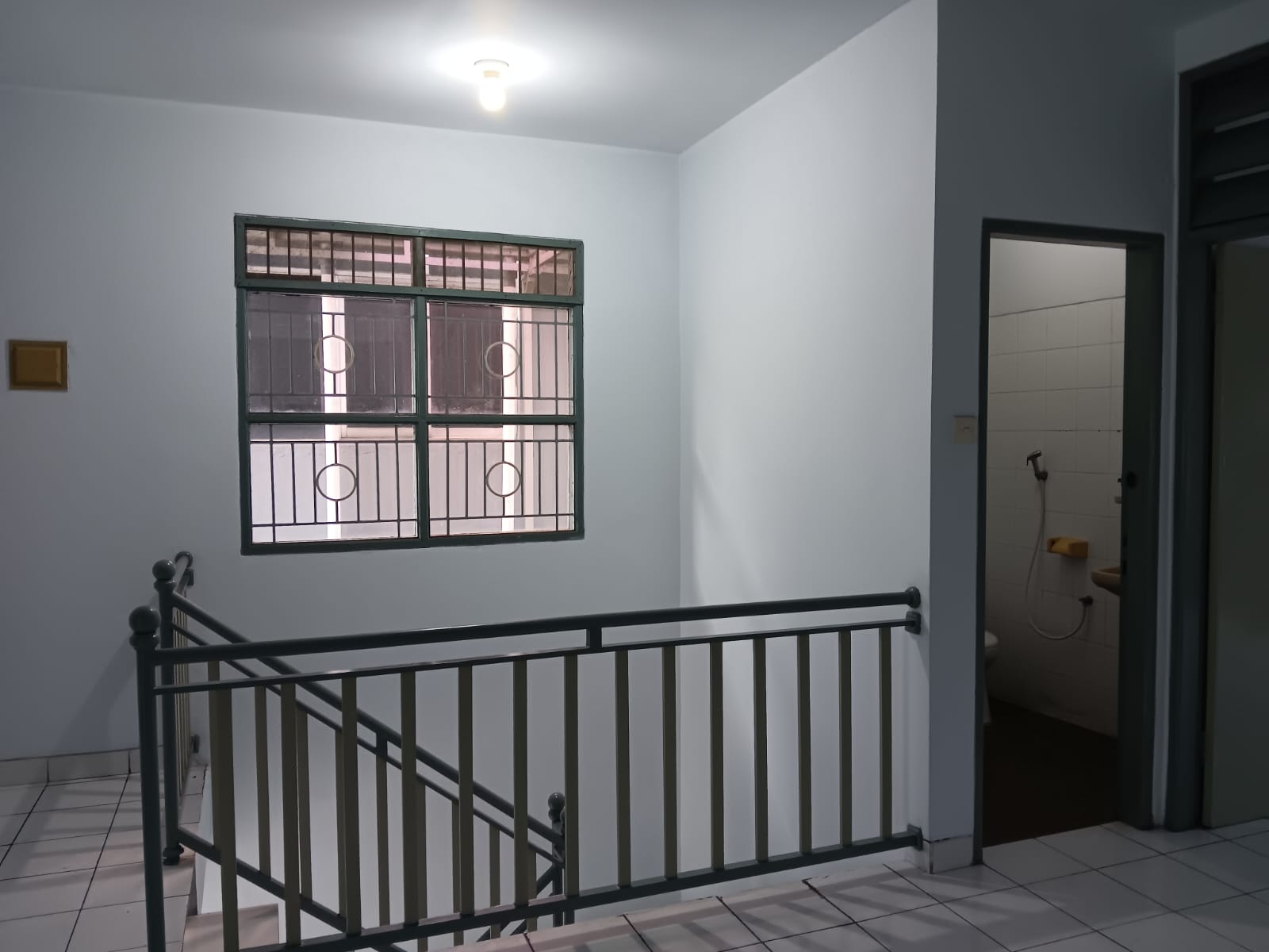 Rumah Disewakan di Cluster Meadow Green Lippo Cikarang